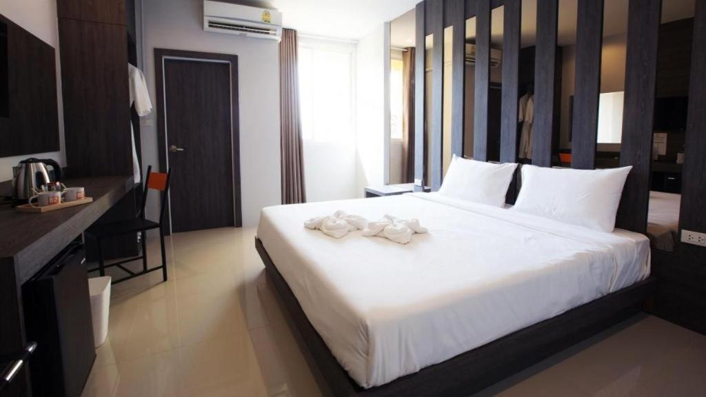 B2 Buriram Boutique And Budget Hotel Extérieur photo